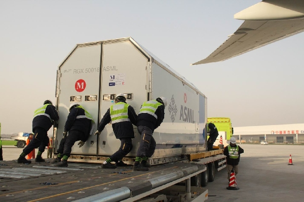 西宁机场快递 机场快递公司 机场航空快递